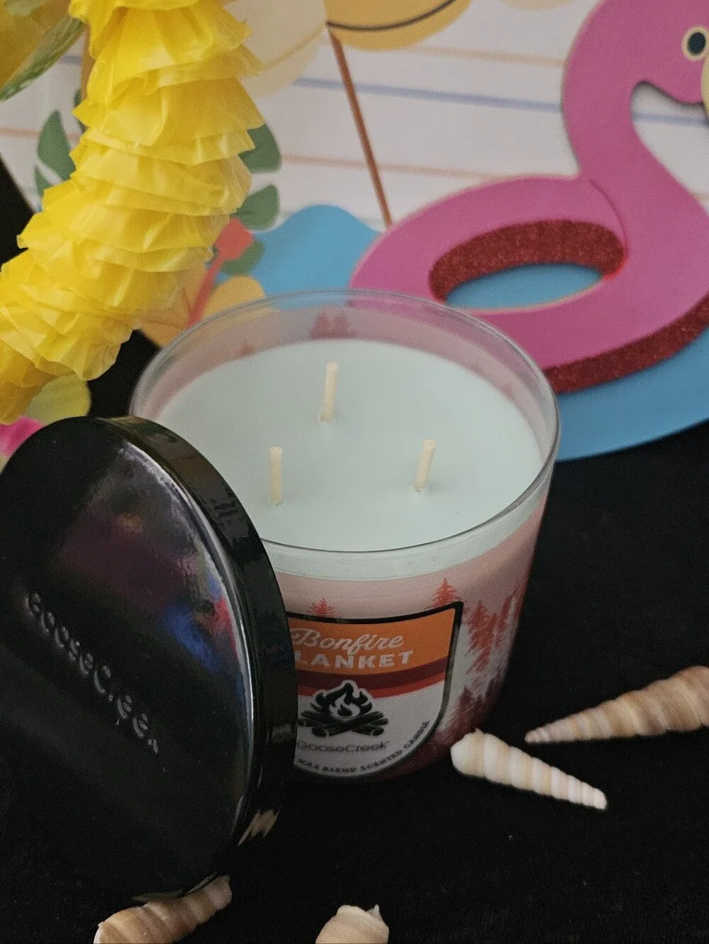NWT Goose Creek Bonfire Blanket 3-wick Candle - Pink/Coral